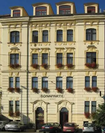Bonaparte 3* Praga