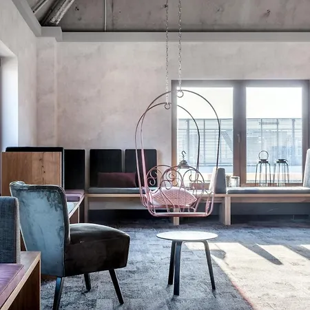 Vienna House By Wyndham Diplomat מלון פראג