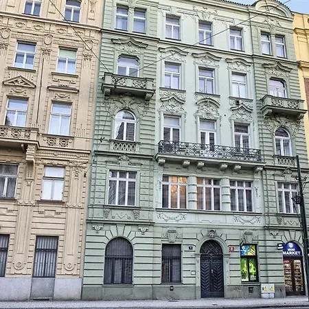 Krizovnicka Prague