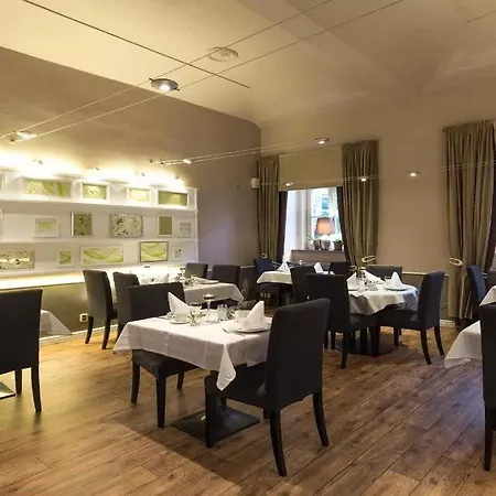 Otel Unitas Prag