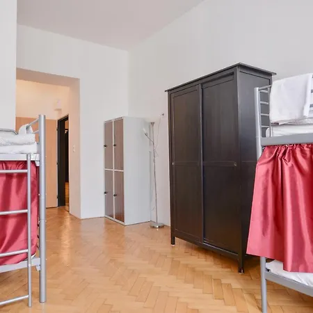 Globe Adults Only Hostel