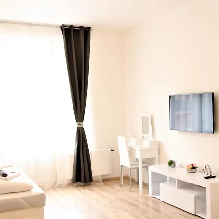 Apartmanhotel Flowers