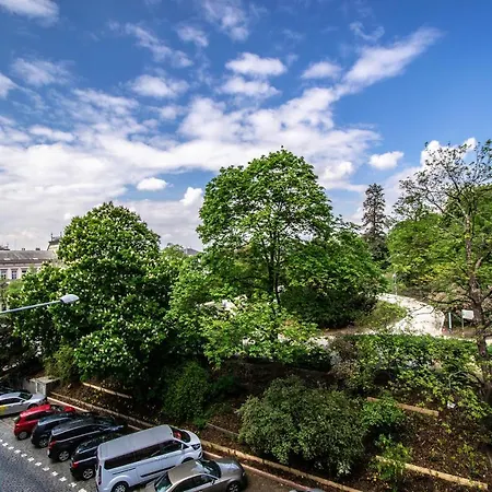Garden Hotel apartamentowy Praga