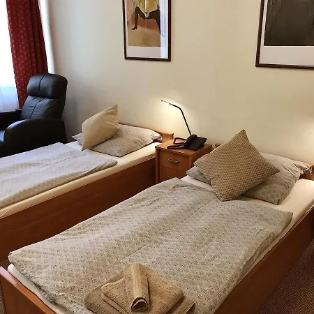 Aparthotel Light 2*