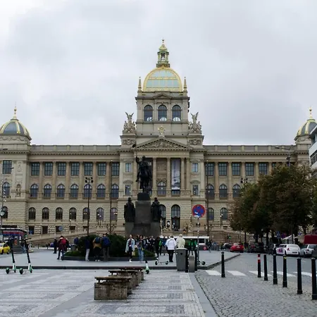 Globe Adults Only Hostel Prague