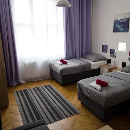 Globe Adults Only Hostel *