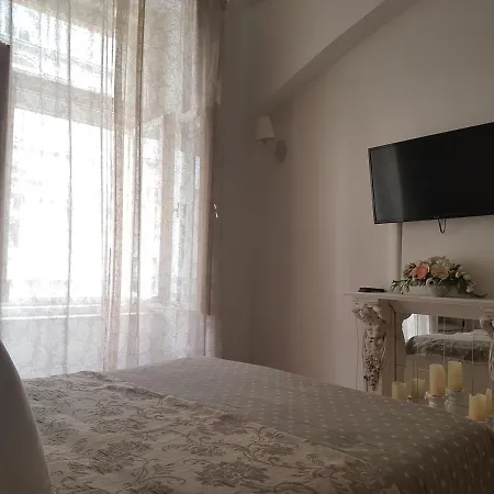 With The Lions Apartment