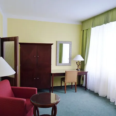 & Florian Hotel Praha
