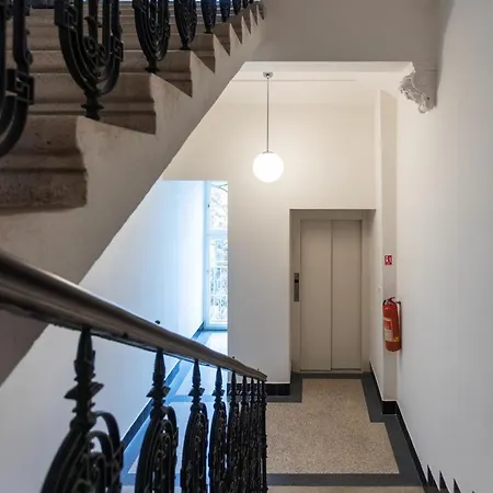 Welcoming Flat In Vinohrady By Days *