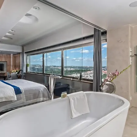 Hotel One 5*