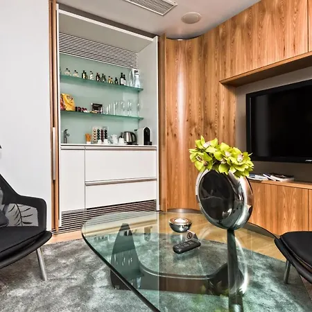 One 5* Prague
