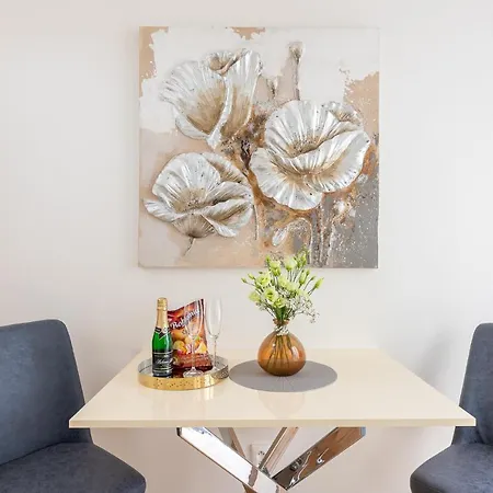 Cozy&quiet With A/c In Centre Apartment Prague