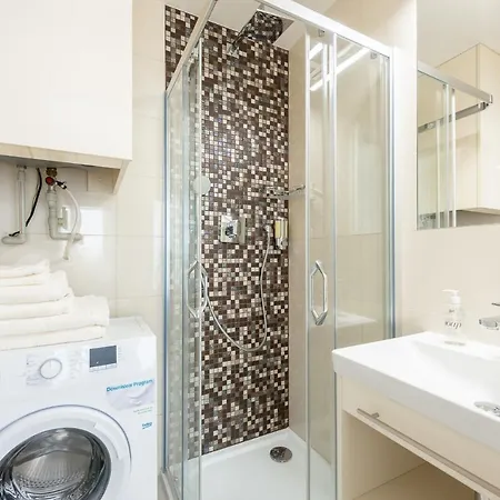 Cozy&quiet With A/c In Centre * Prague
