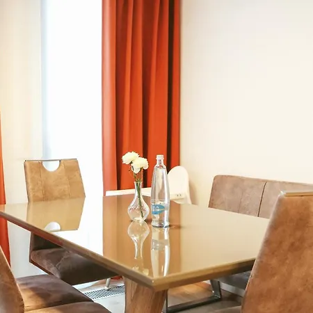 Apartment Sunny In Garden Towers *