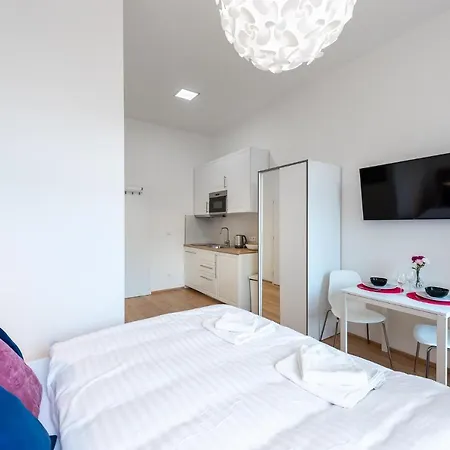Aparthotel Tesnov Prague