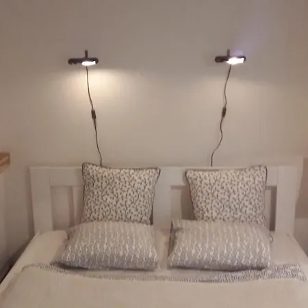 Magnificent In The Center Of Apartment *