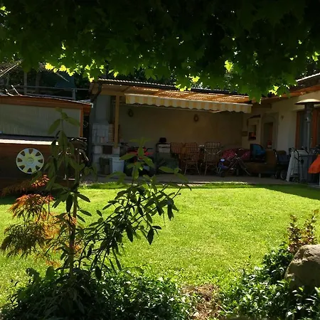 Mamut Privat Garden House *