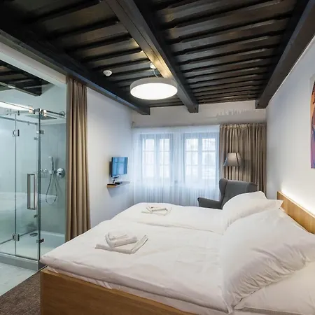 Apartment Fancy By Castle Prague