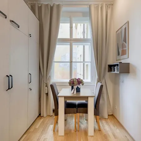 Maison Guest house Prague