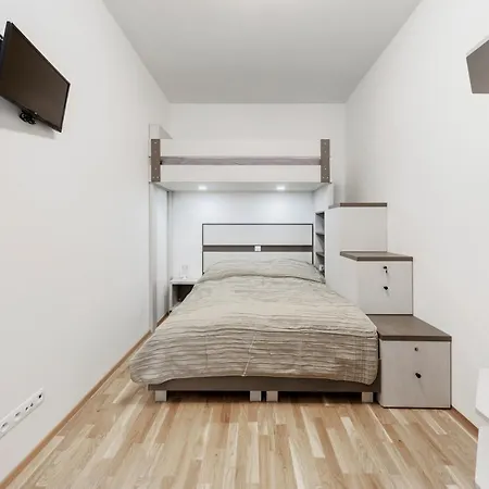 Maison *