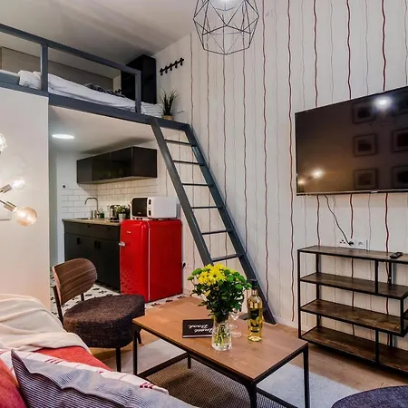 Apartment Royal By Michal&friends Prague