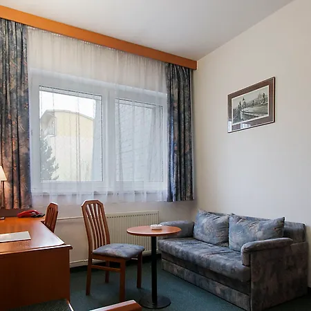 Hotel Astra