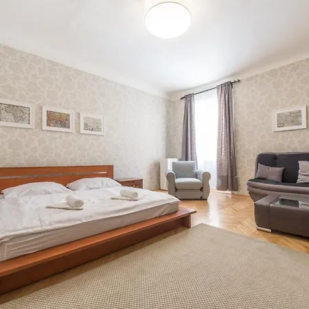 Locals Monastery Apartment *