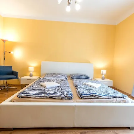 Locals Monastery Apartment Prague