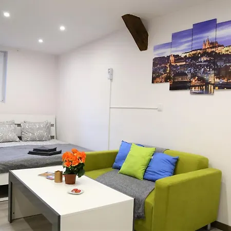 Aparthotel Republic Square Loft Prag