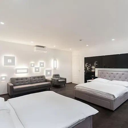 Apartment Palace Dlouha - Old Town *