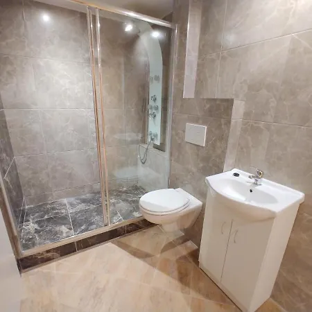 Apartment Wellness Studio Se Saunou A Virivkou Prague