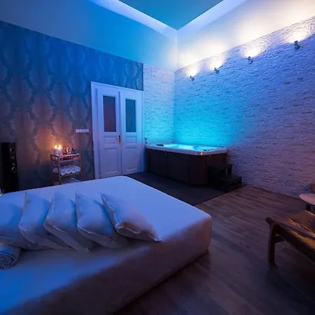Infinity - Private Whirlpool And Sauna Prag
