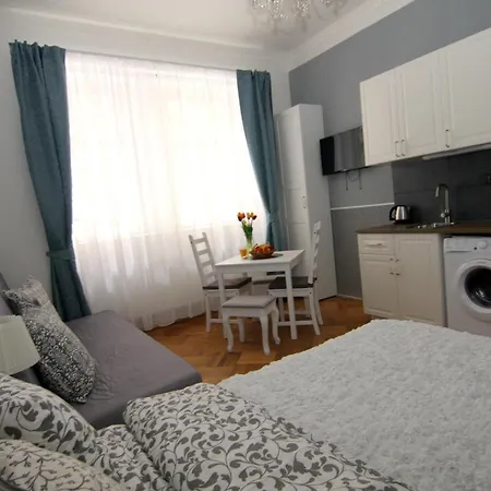 Allstar Vinohrady Ateliers Apartment *