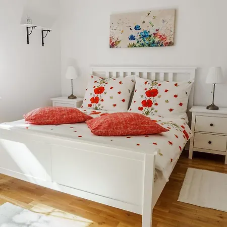 Apartment Apartman 4 - Krc *