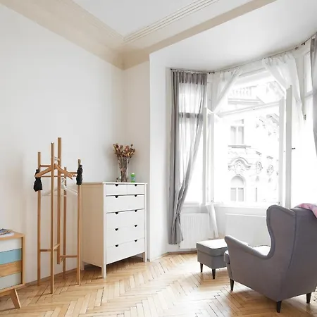 Apartment The Place In - Old Town
