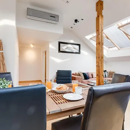 Apartment Jt's Bilkova Str. *