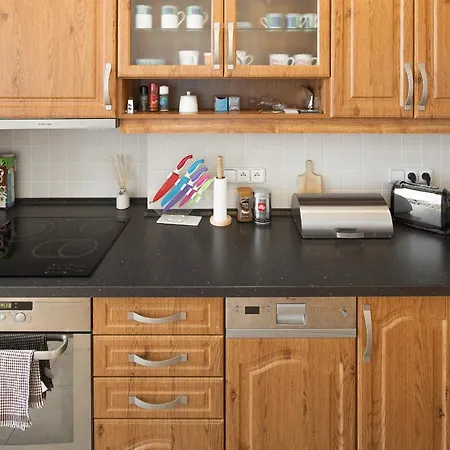 The Place In - Old Town Apartment