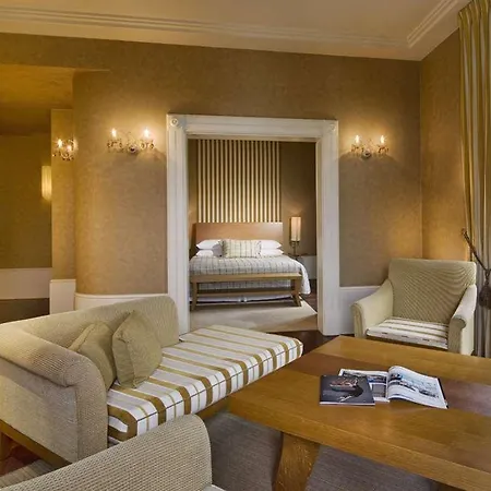 Hotel Mamaison Riverside