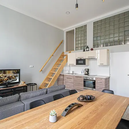 Sightseeing By Ruterra Apartment Prag