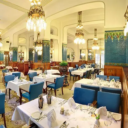 Paris 5*