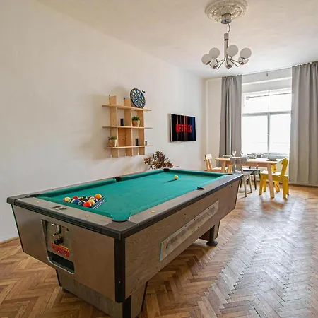 Appartamento Super Billiard And Darts Big Praga