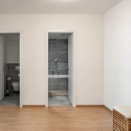 Exclusive In Karlín By Days