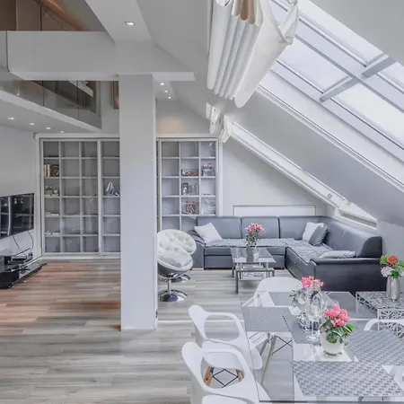 Luxury In Centre * פראג