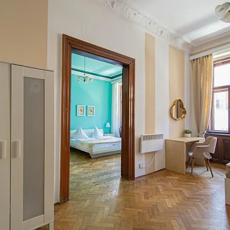 For Celebrations Spacious 3bdr With Balcony *