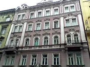 The Bridge Hotel Praag