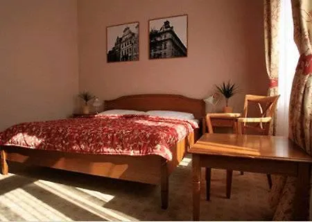 Anna Hotell Prag