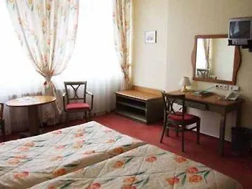 Augustus Et Otto 4* Praga