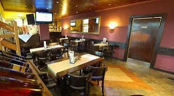 Free Zone Hostel *