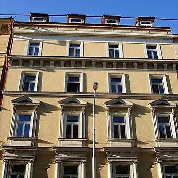 Easy Journey 3* Prague