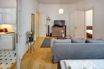 Old Town Square Premium Residence Aparthotel 4*